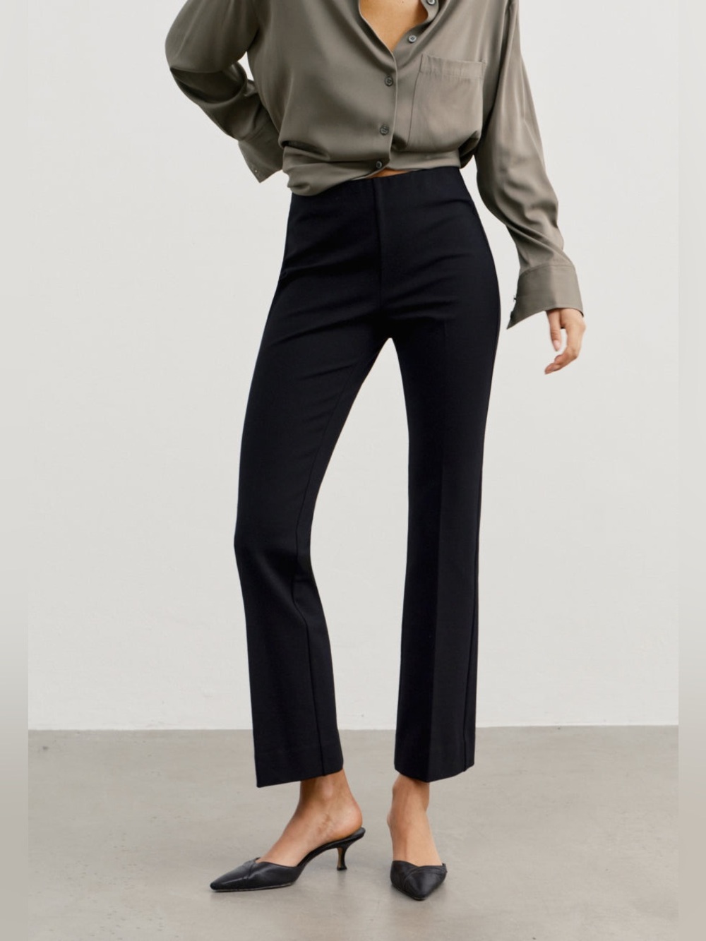 AYR Black High  Waist Tailored Kick-Flare Pants size 28